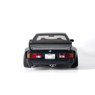 BMW 635 Csi (E24) Widebody by Coutner Deep Blue Metallic 2021 OttO mobile 1:18 Resinemodell (Türen, Motorhaube... nicht zu öffnen!)
